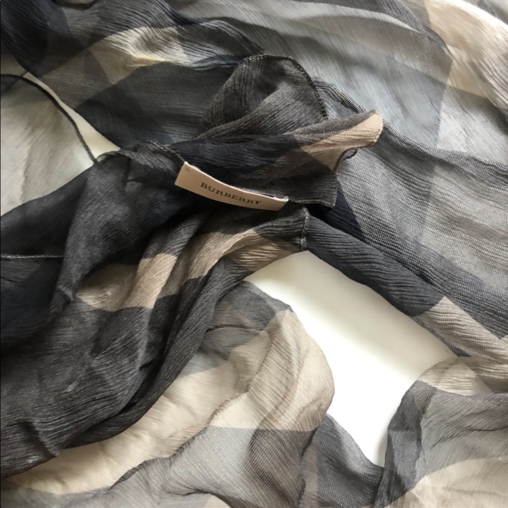 Burberry Sheer Black and Tan Wrap